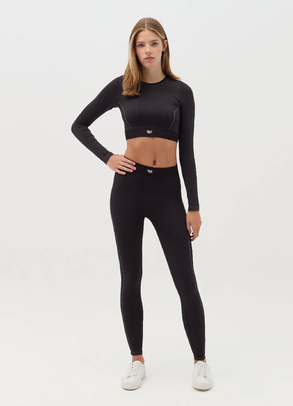 EVERLAST T-shirt a maniche lunghe con cuciture in rilievo Moda