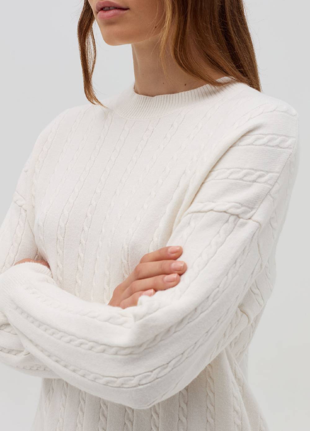 HYBRID Pullover a coste con lavorazione intrecciata Italia