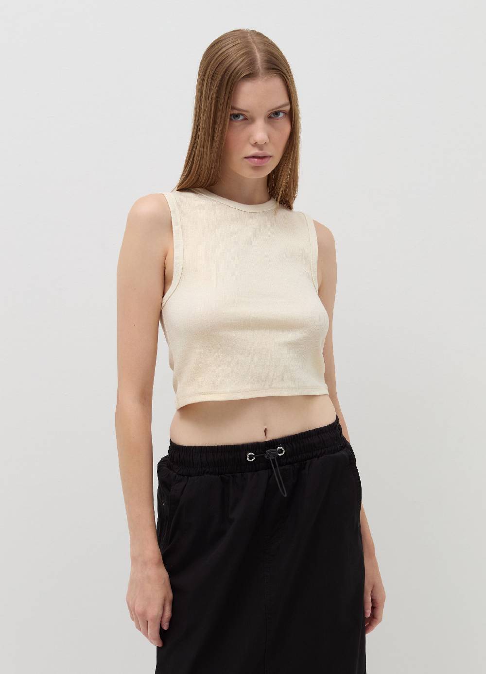 B. ANGEL Tank top crop a costine con lurex Offerta