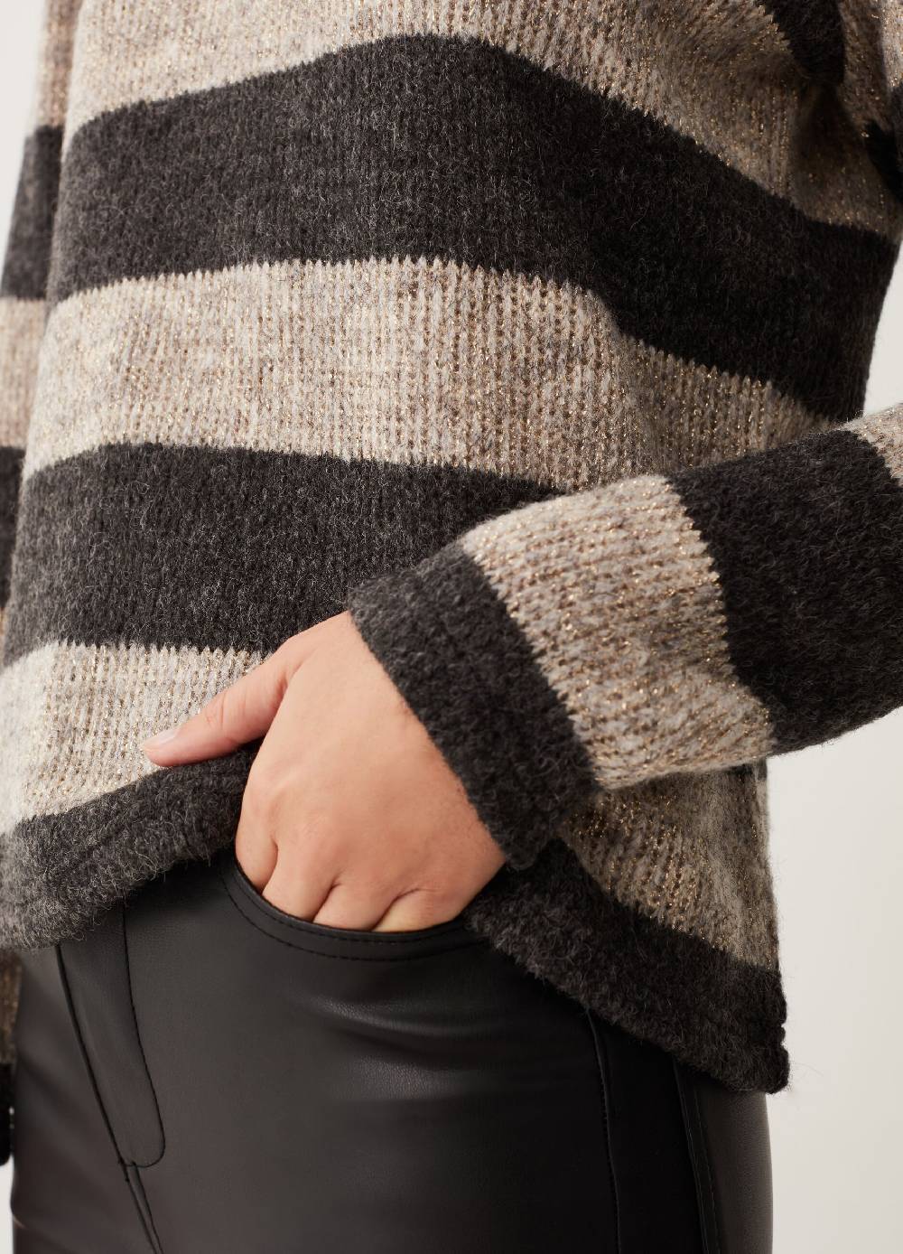 OVS Maglia a righe con dettagli lurex 2025