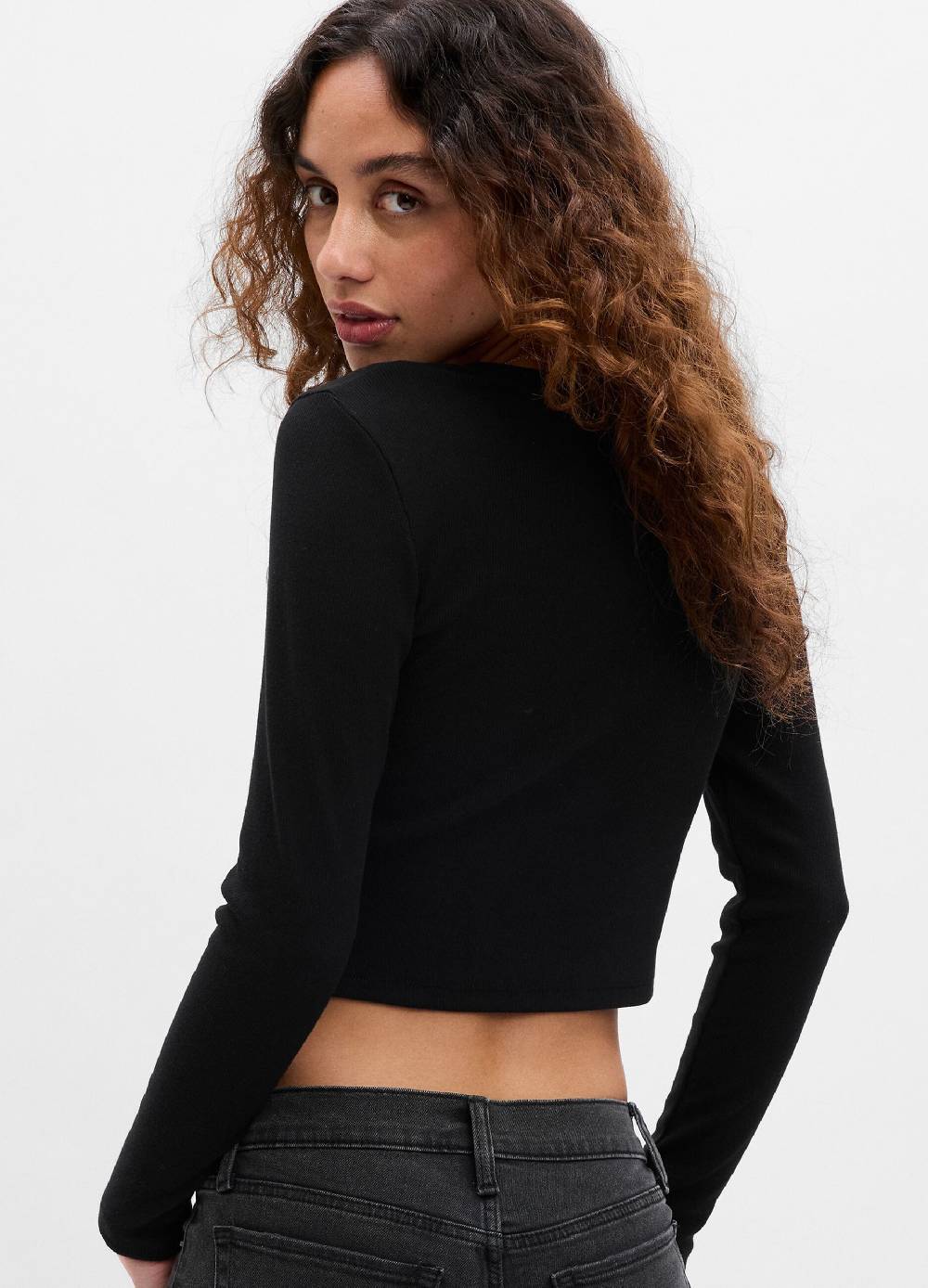 GAP T-shirt cropped a maniche lunghe Hotsell
