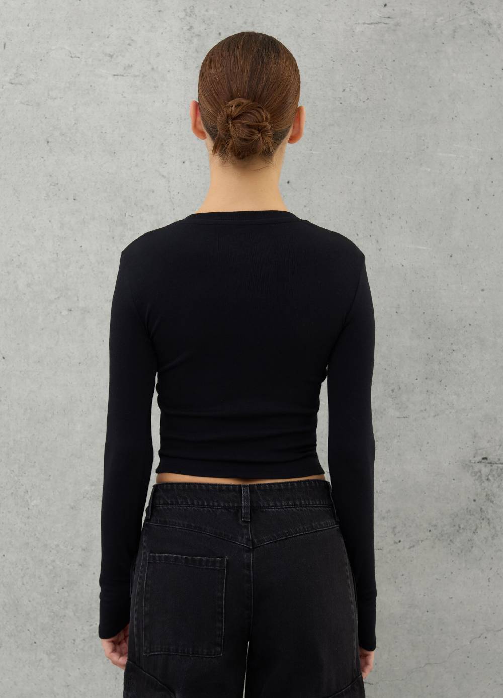 UTOPJA Crop Longsleeve T-shirt Black Spedizione Gratuita