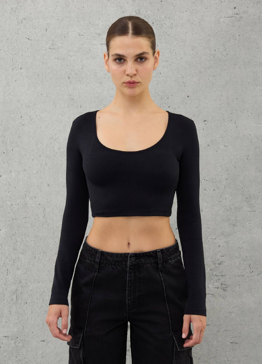 UTOPJA Cut Out Crop Longsleeve Black Pezzi Unici