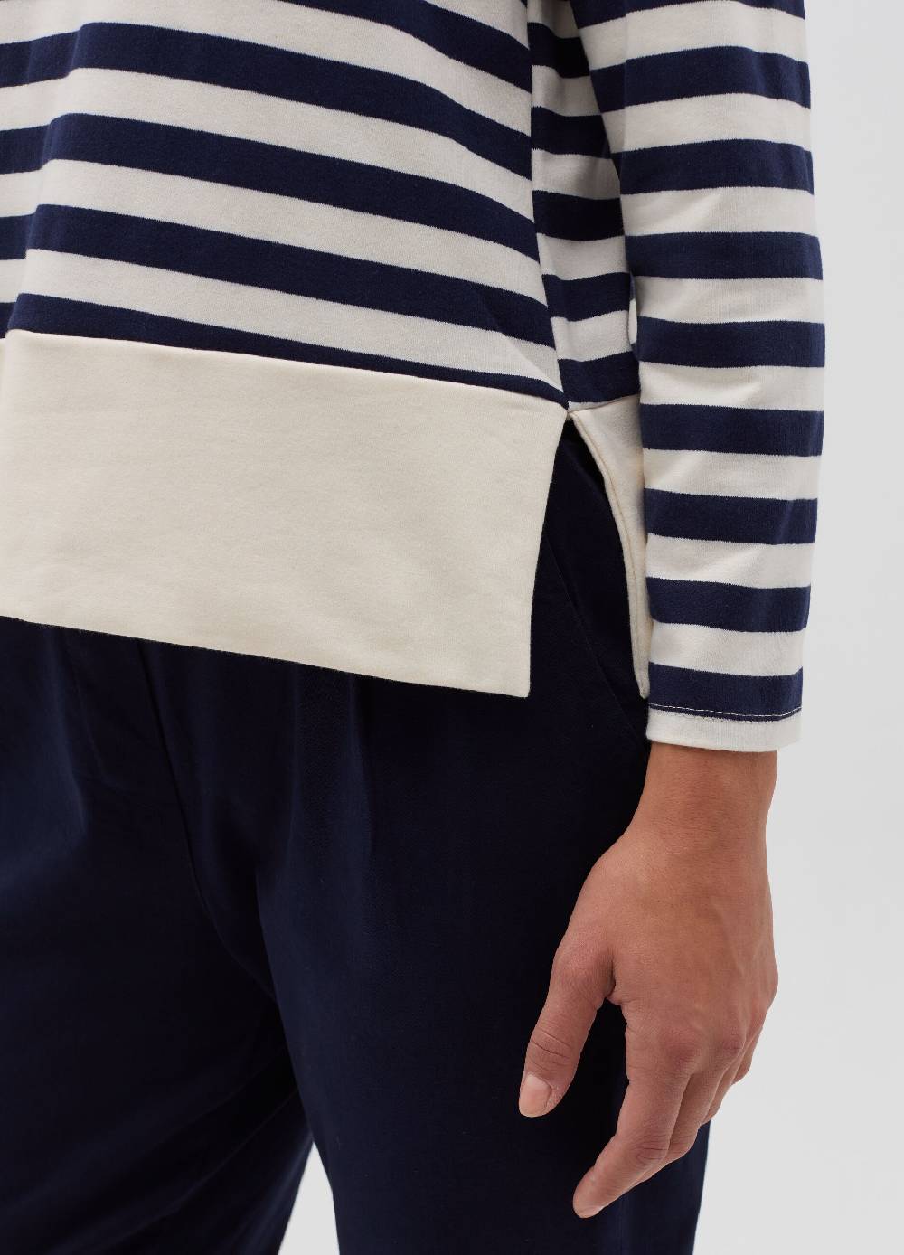 HYBRID Maglia a righe con spacchetti I Più Venduti