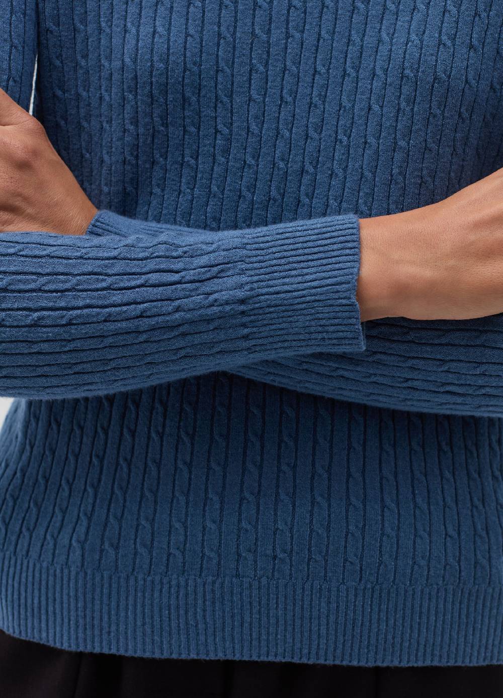 HYBRID Maglia a coste piatte con lavorazione intrecciata Vendite Flash