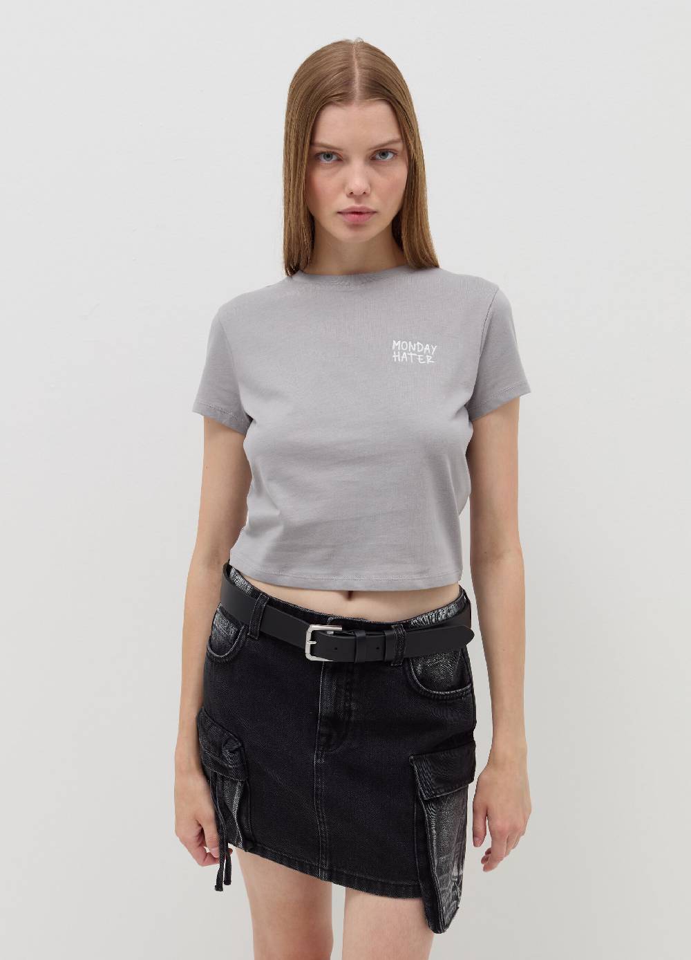 B. ANGEL T-shirt crop con ricamo lettering Italy