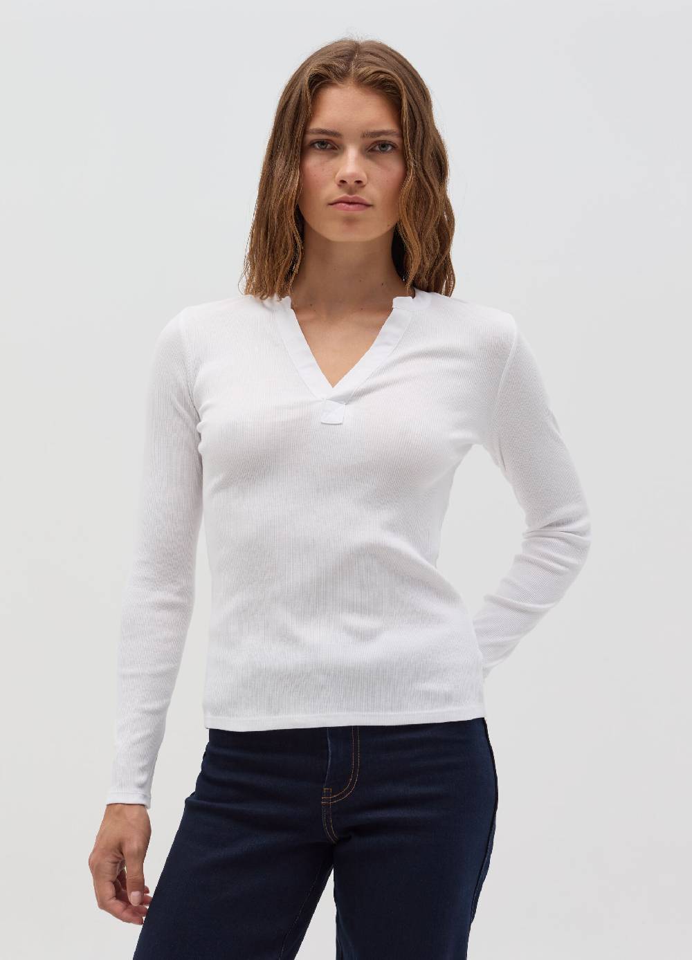 OVS T-shirt a costine sottili con scollo a V Negozi Online