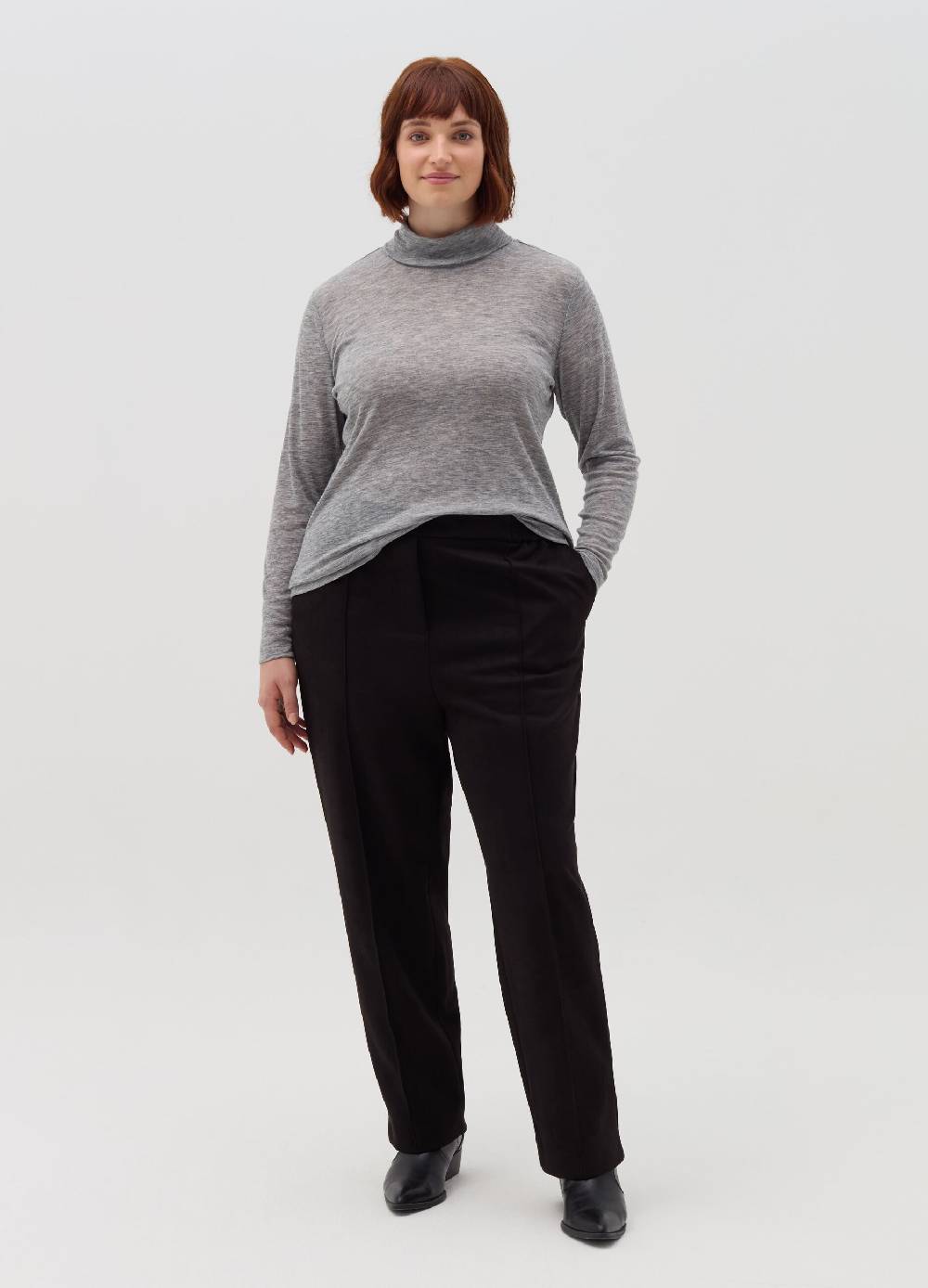 MYA Maglia maniche lunghe a collo alto Curvy Promozione temporanea
