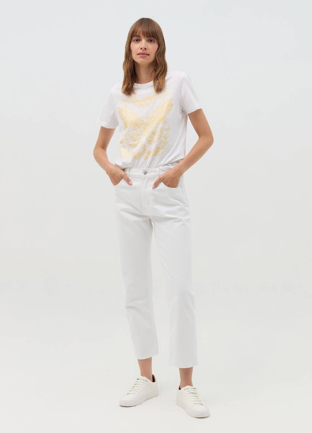 OVS T-shirt con stampa farfalle e fiori Sostegno trimestrale