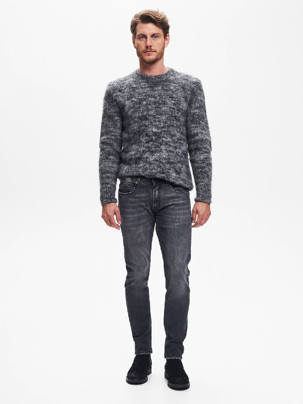 Rinascimento Jeans Regular-Fit Uomo Nero QB24 Offerte