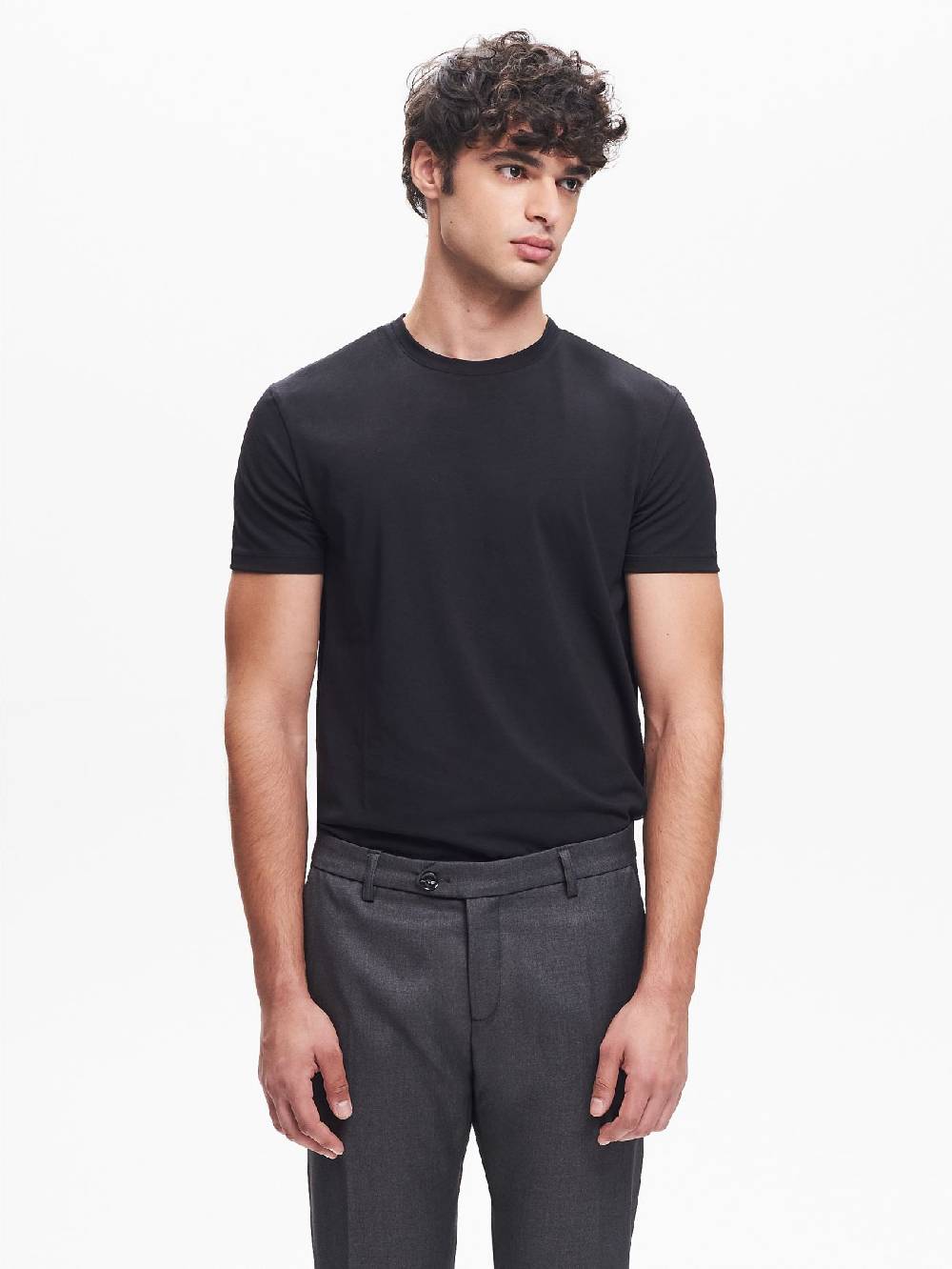 Rinascimento T-shirt Girocollo Uomo Nero QB24 Hotsell