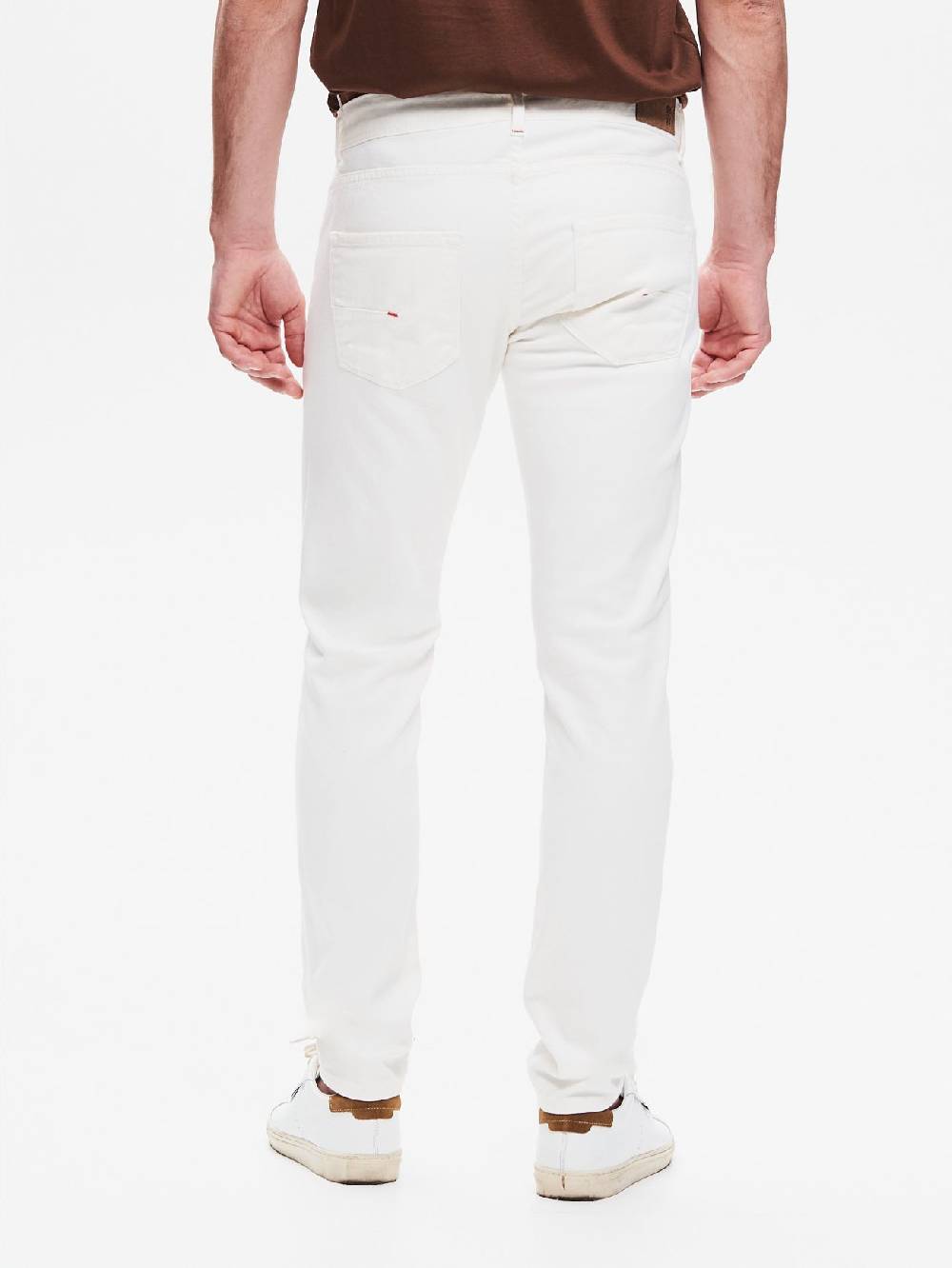 Rinascimento Jeans Slim-Fit Uomo Bull Bianco QB24 Saldi Di Fabbrica