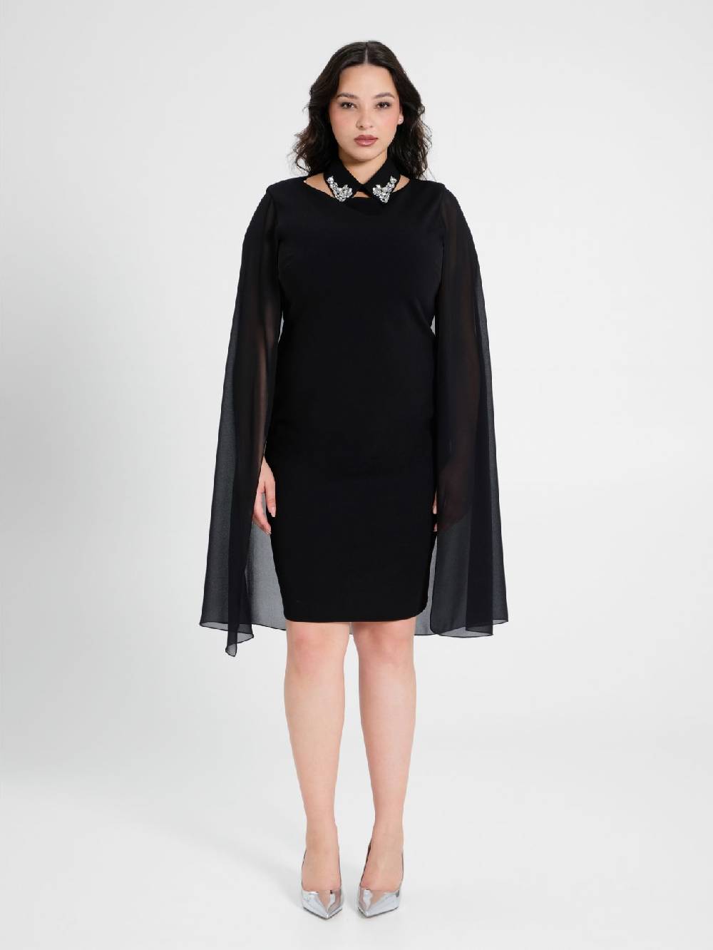 Rinascimento Tubino Curvy con Mantella e Colletto Vendite Flash