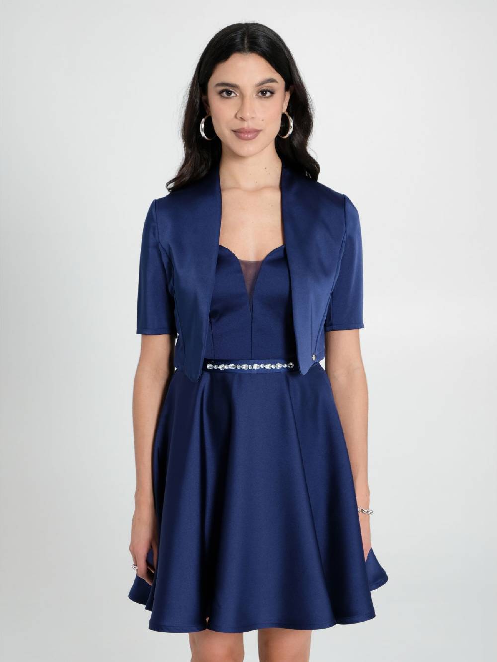 Rinascimento Coprispalle in Raso Strutturato Blu Fino Al -60%