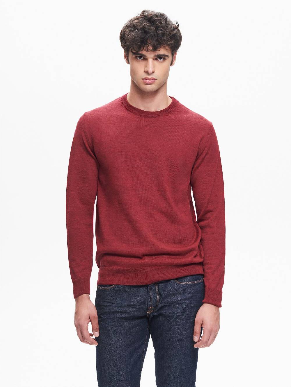 Rinascimento Maglia Girocollo Uomo Basic Rosso QB24 Acquista Ora