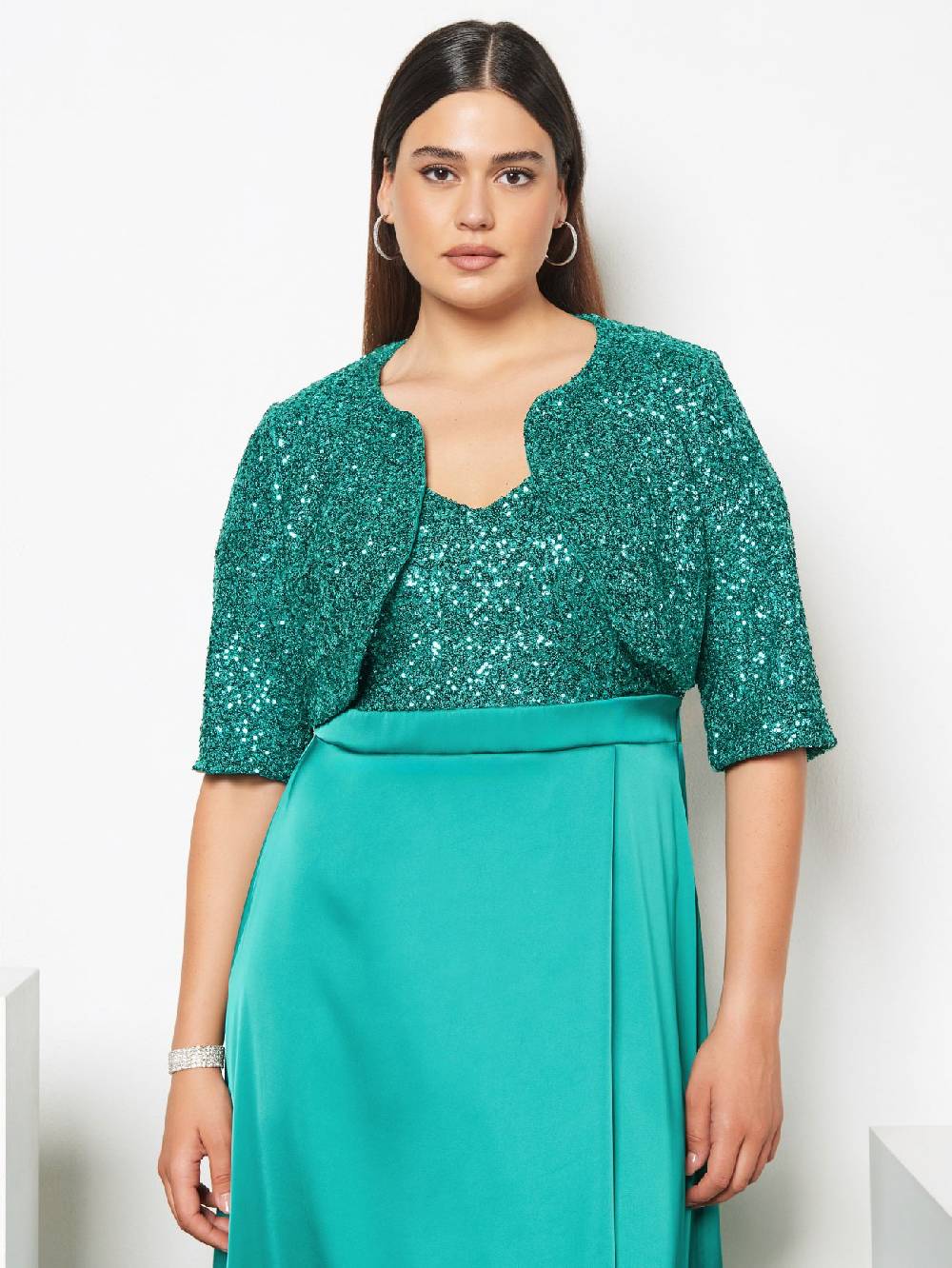 Rinascimento Coprispalle Curvy in Paillettes Negozio