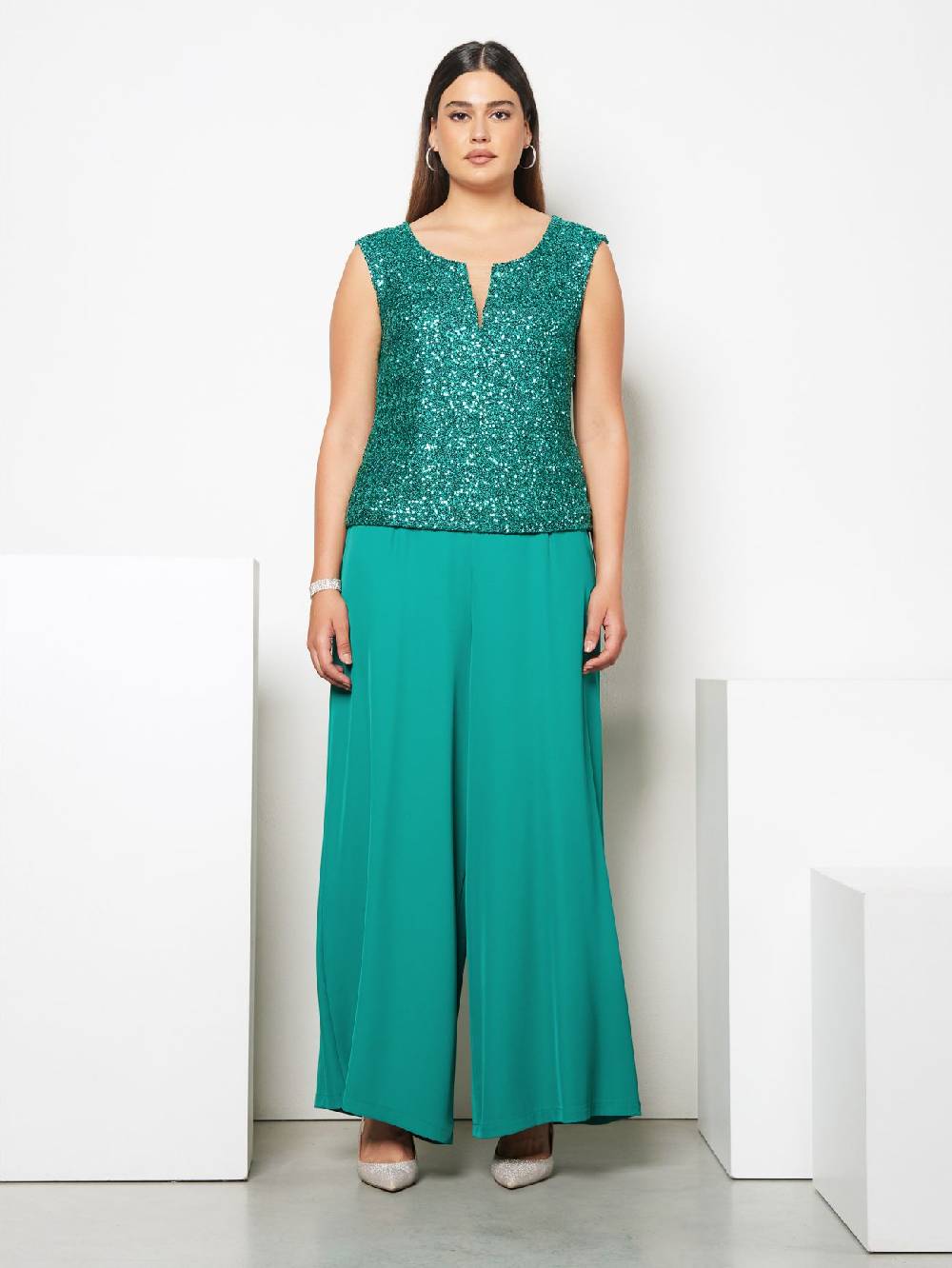 Rinascimento Pantaloni Palazzo Curvy Verde Giada 2025