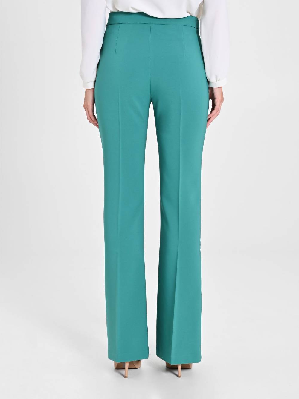 Rinascimento Pantaloni Flared in Tessuto Tecnico Verde Giada Donna Enormi risparmi