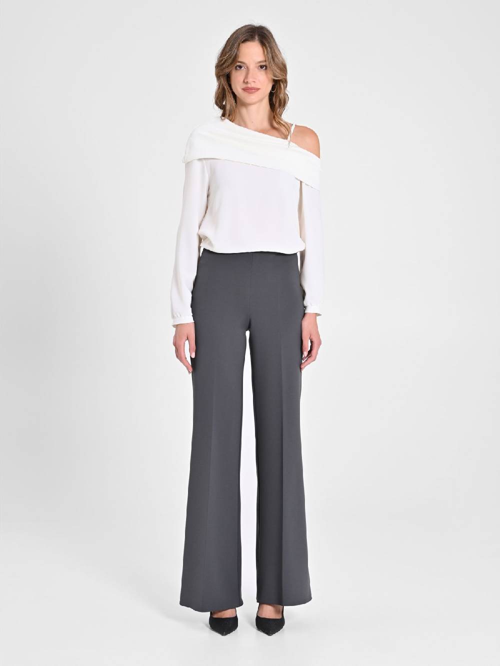 Rinascimento Pantaloni Palazzo in Scuba mano Crepe Grigio Sostegno trimestrale