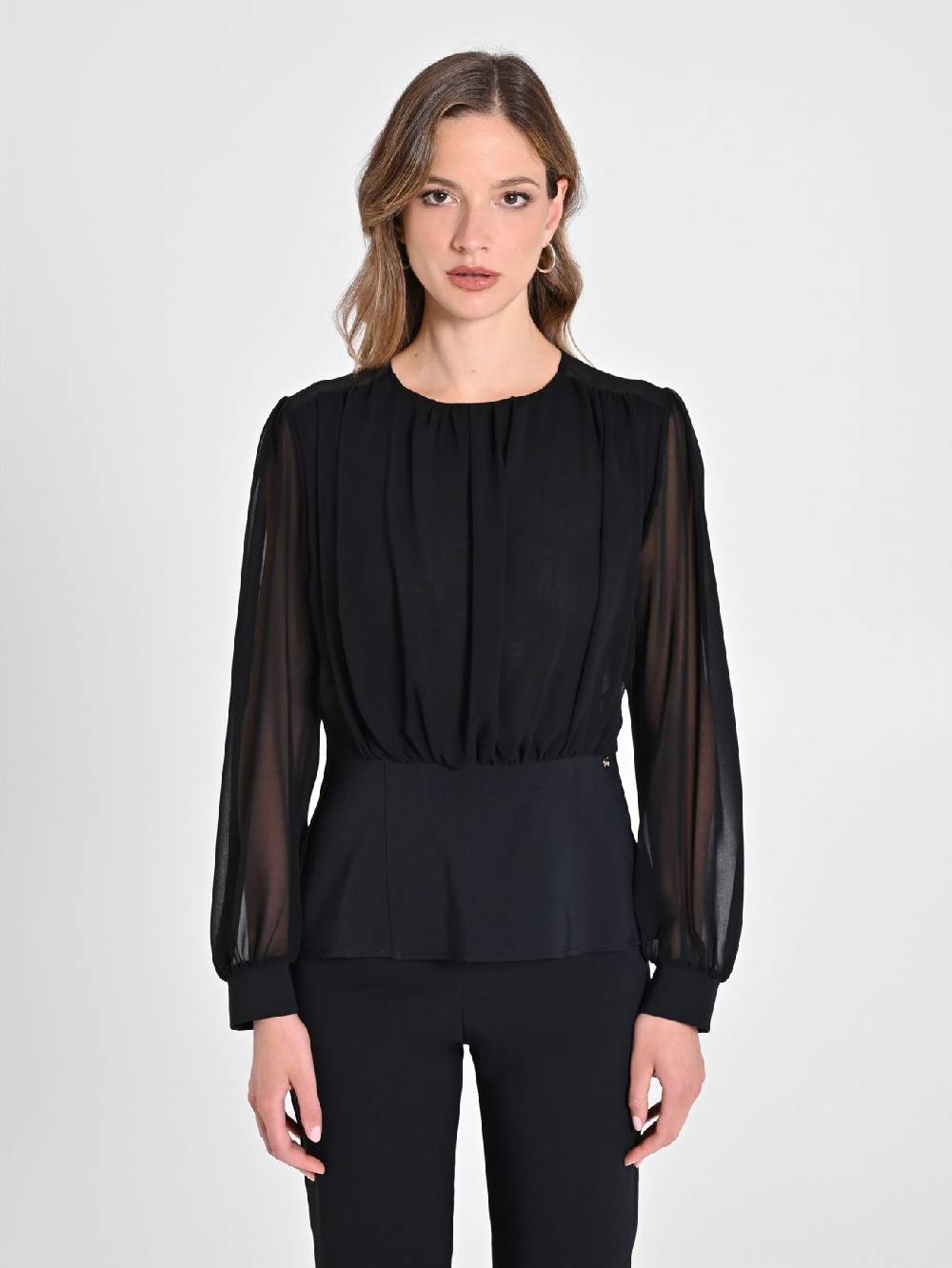 Rinascimento Blusa in Georgette Enormi sconti