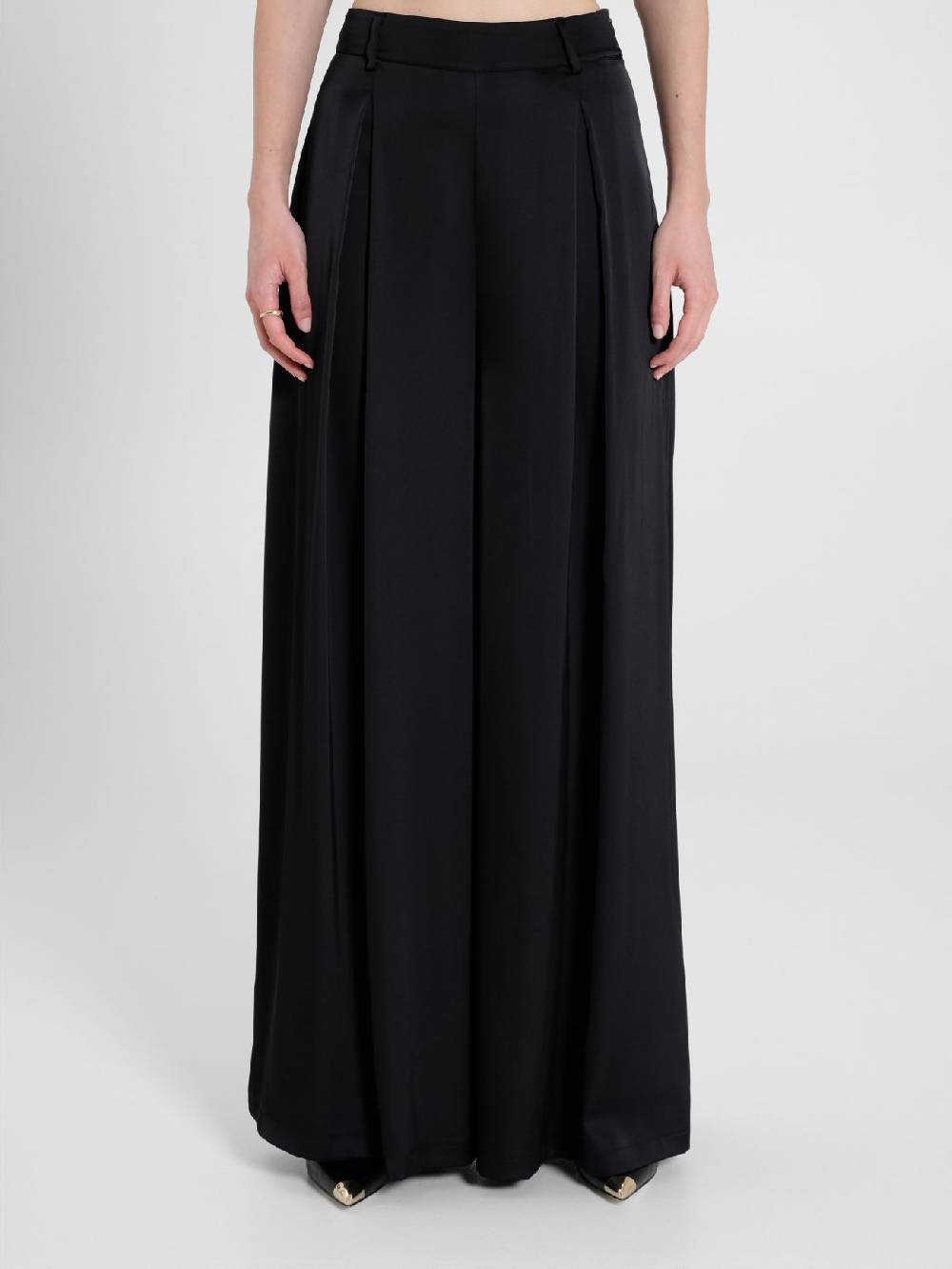 Rinascimento Pantaloni Palazzo in Satin Nero Prezzo Ridotto