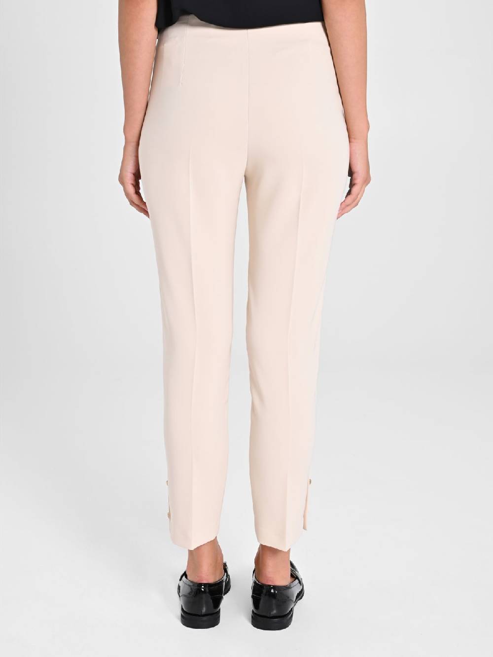 Rinascimento Pantaloni Slim in Tessuto Tecnico Beige Esporta salva