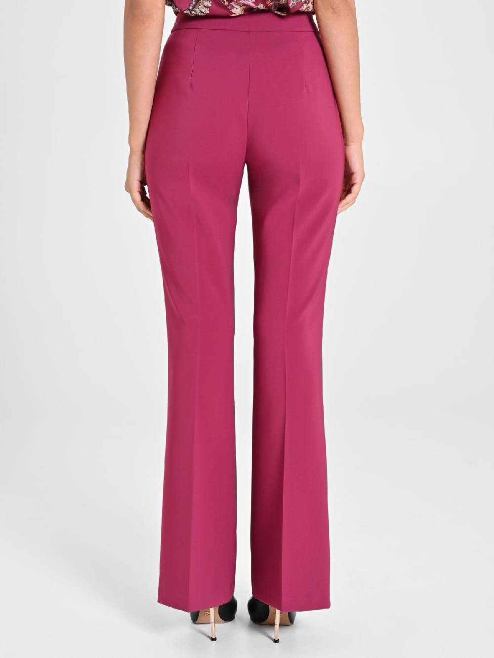 Rinascimento Pantaloni Flared in Tessuto Tecnico Bordeaux Qualità
