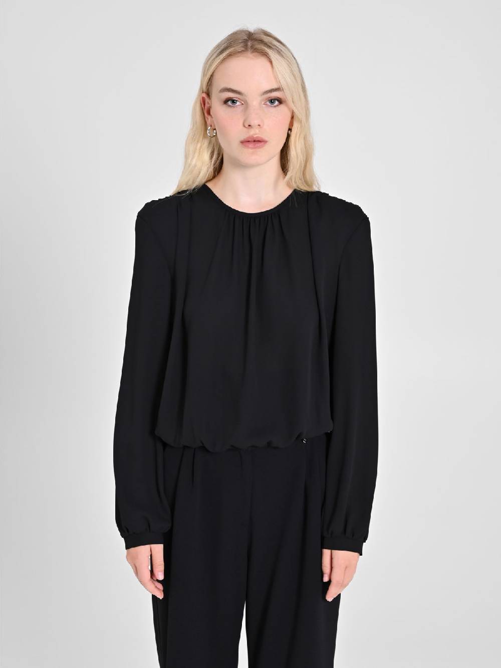 Rinascimento Blusa in Georgette Nera Enormi sconti