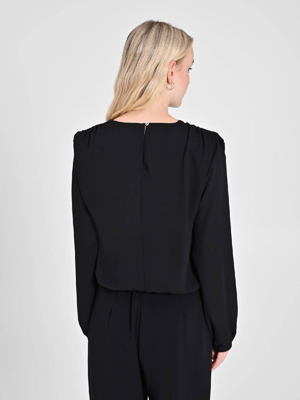Rinascimento Blusa in Georgette Nera Enormi sconti