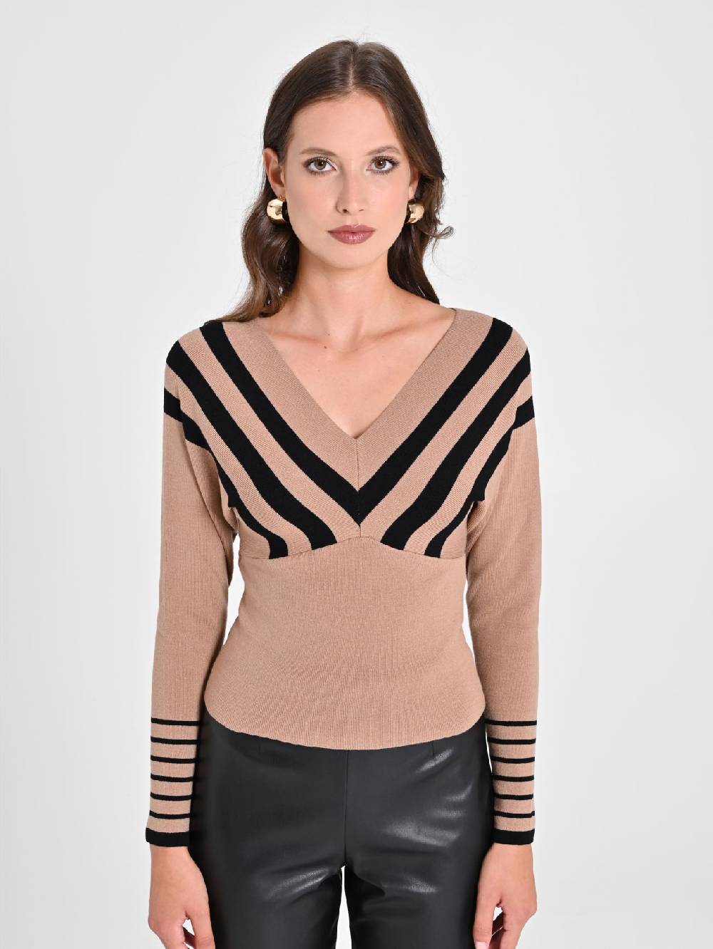 Rinascimento Maglioncino Beige a Righe Nere Sottocosto