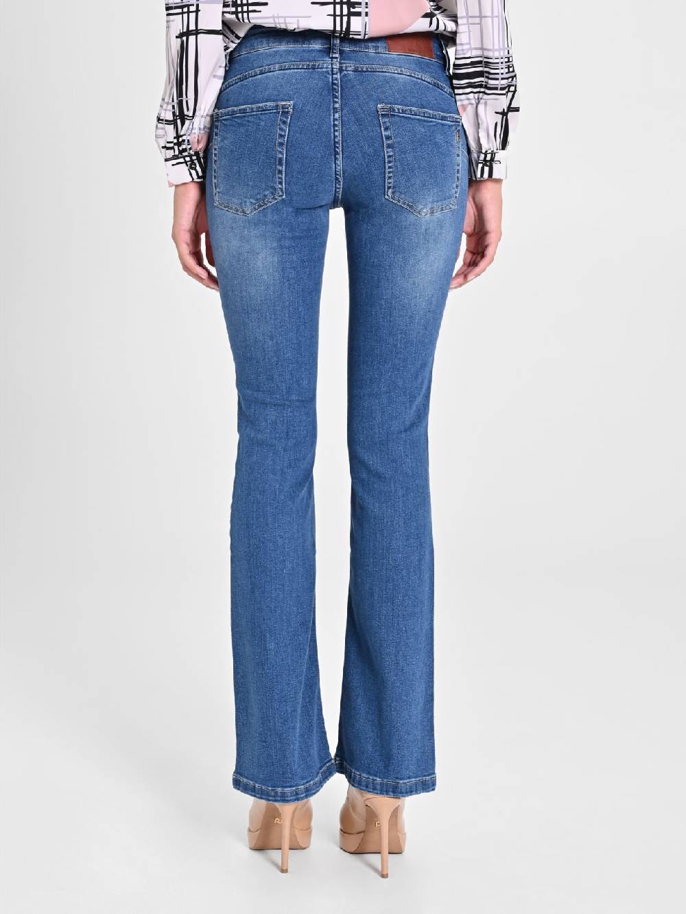 Rinascimento Jeans Flared Offerta Giorno del Papà