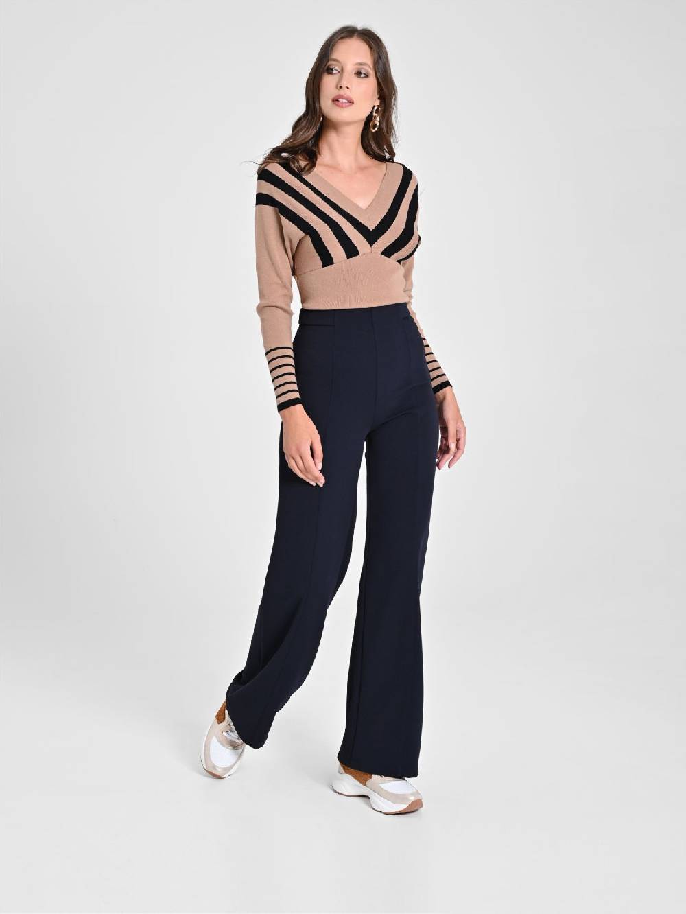 Rinascimento Pantaloni Cropped Blu Navy Offerta San Valentino