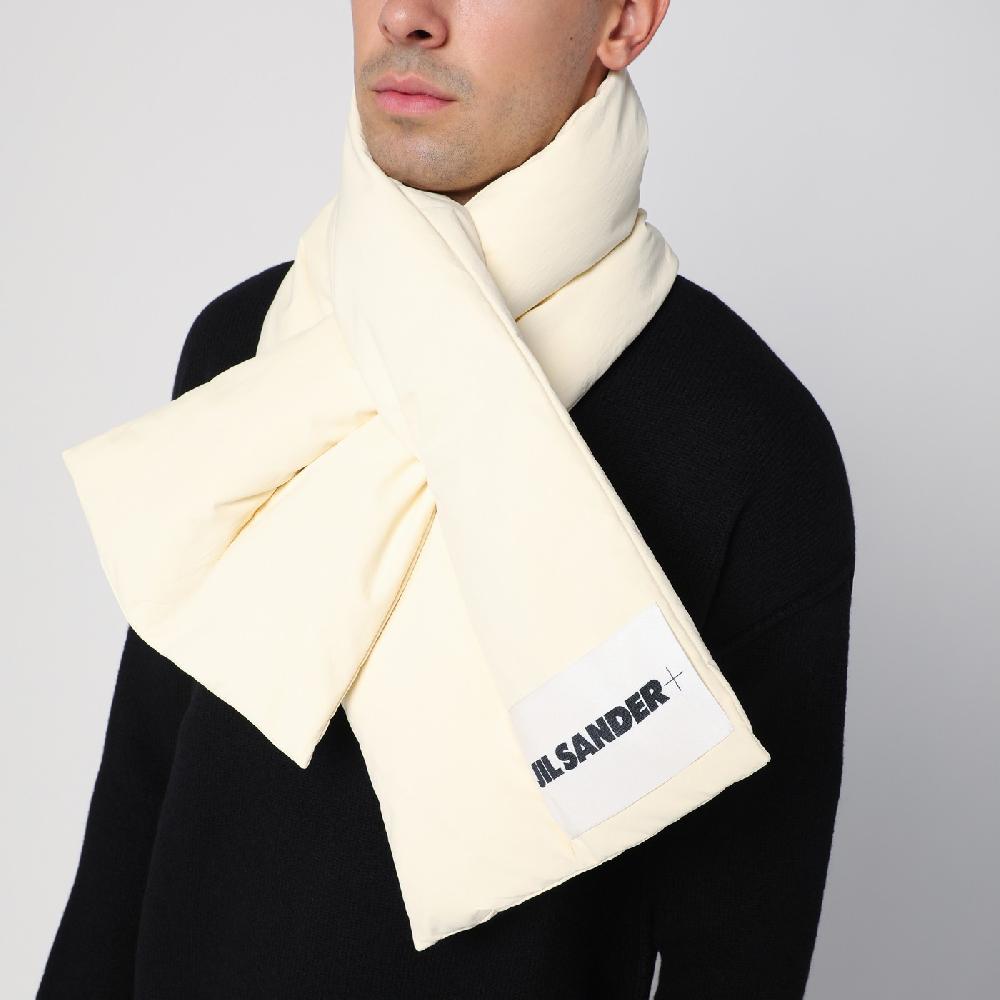 Jil Sander Sciarpa imbottita beige con logo Hotsell