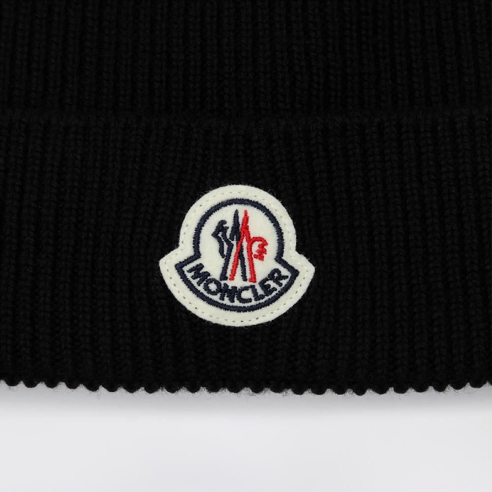 Moncler Cuffia nera in lana con patch logo Consegna Veloce