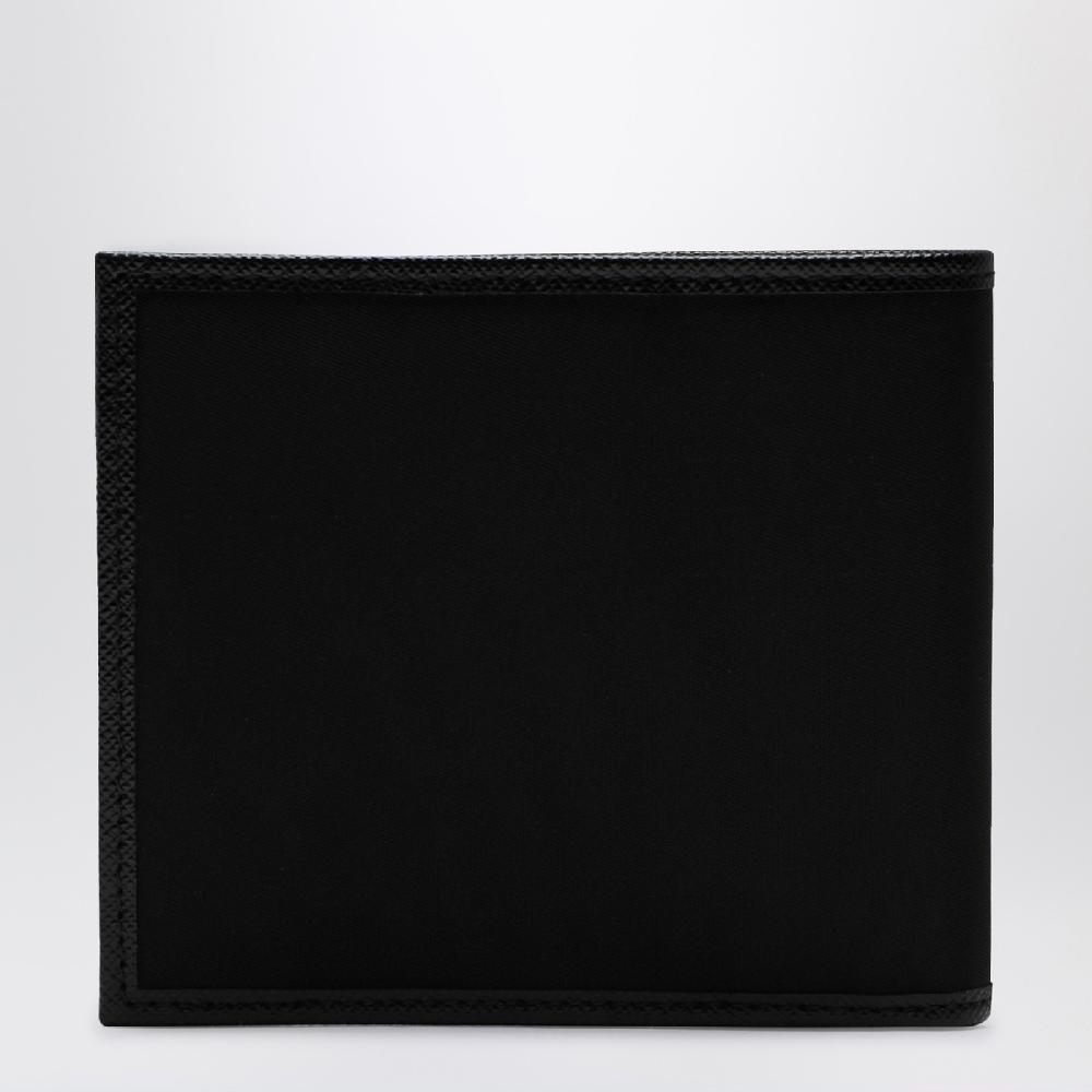Prada Portafoglio nero in Re-Nylon con triangolo logo Shopping Online