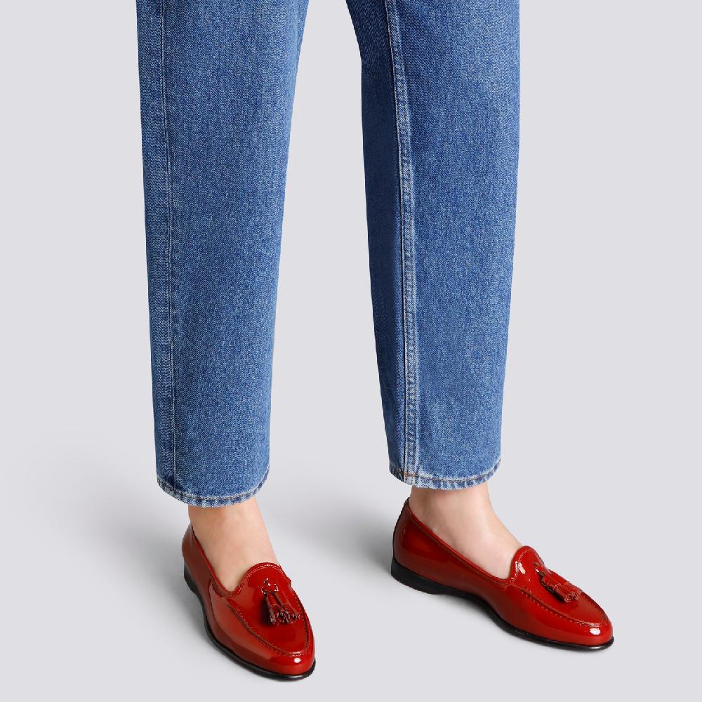 Santoni Mocassino Andrea con nappe da donna in vernice rossa Prezzo Ridotto