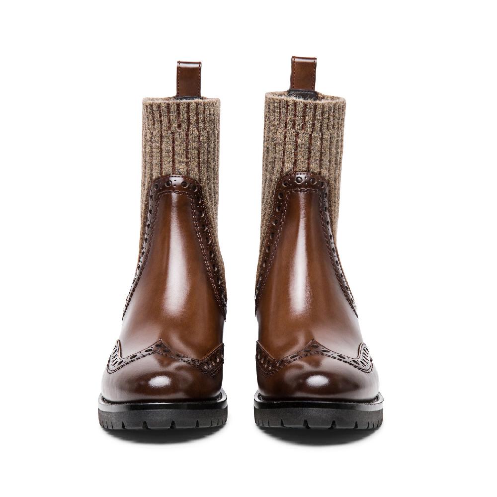 Santoni Stivaletto tacco basso brogue con calzino da donna in pelle marrone 2025