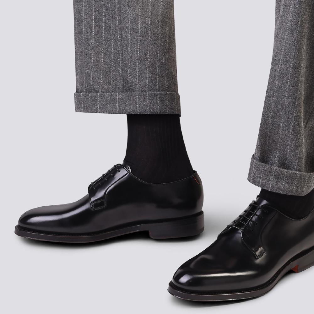 Santoni Stringata derby da uomo in pelle anticata nera Fino Al -60%