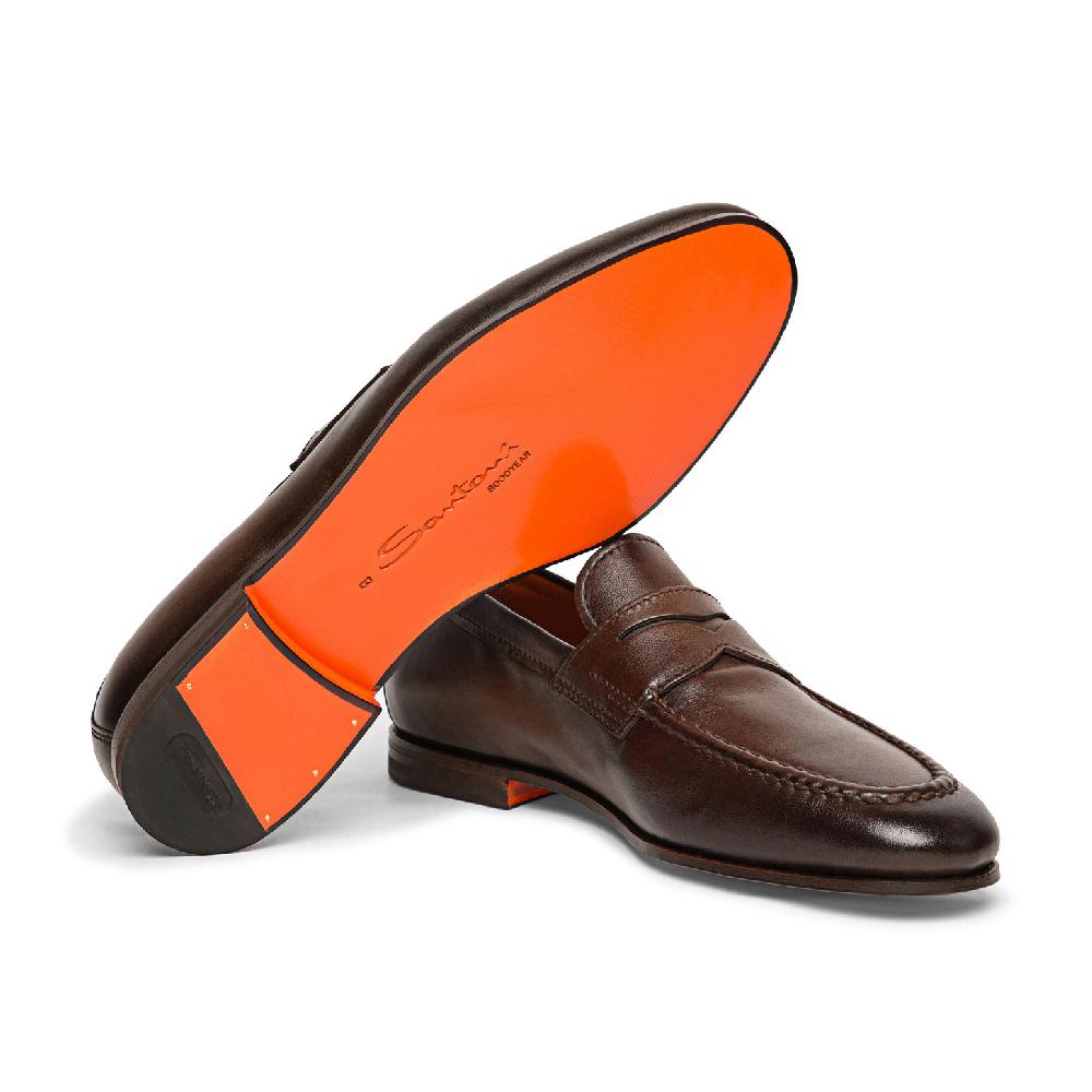 Santoni Mocassino penny da uomo in pelle anticata marrone Acquista Ora