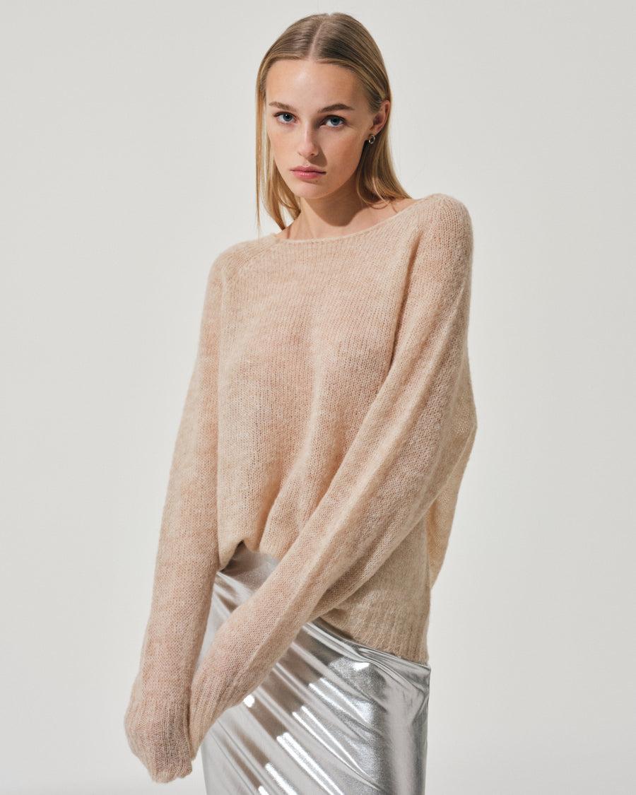 Scaglione BOAT NECK BOXY RAGLAN SEAMLESS SAND Prezzo Ridotto