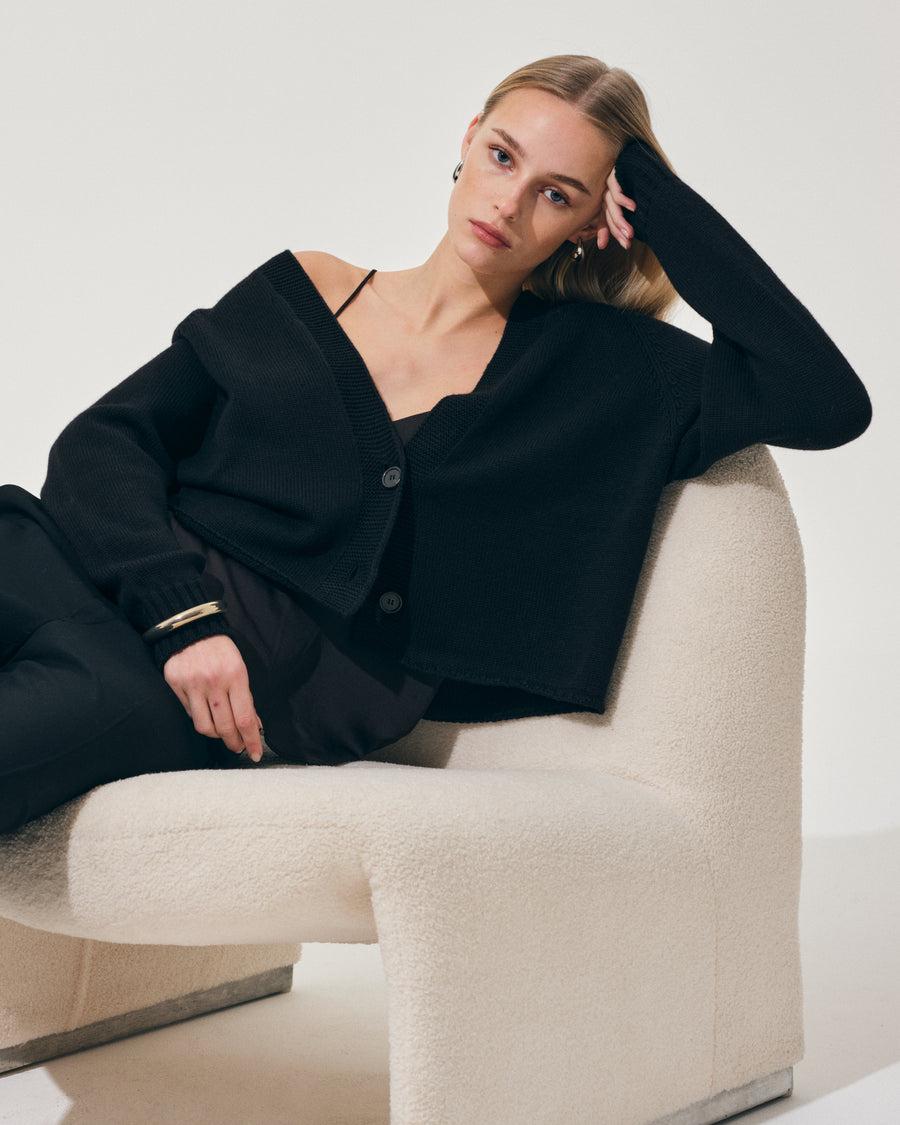 Scaglione CARDIGAN RAGLAN SEAMLESS MERINO BLACK Negozi Online