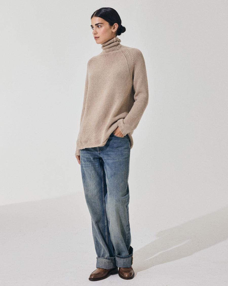 Scaglione MOCK NECK RAGLAN SUPERSOFT SAND Saldi Di Fabbrica
