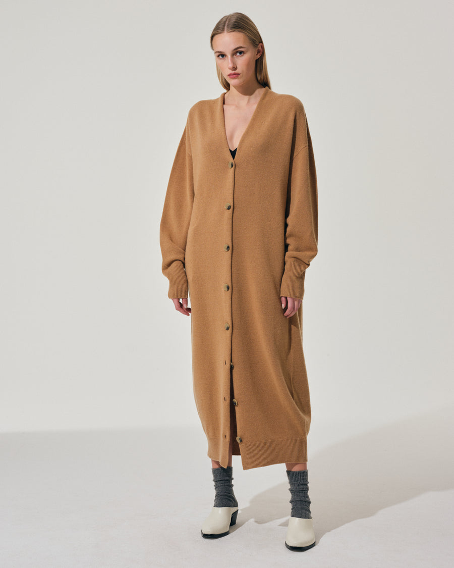 Scaglione CARDIGAN LUNGO SEAMLESS CARAMEL In Linea