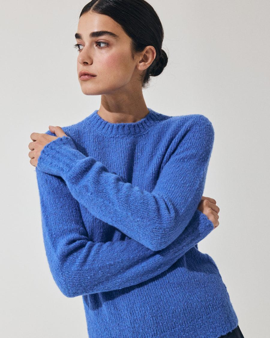 Scaglione ROUND NECK SLIM PUFFED CASHMERE SEAMLESS CORNFLOWER Presa