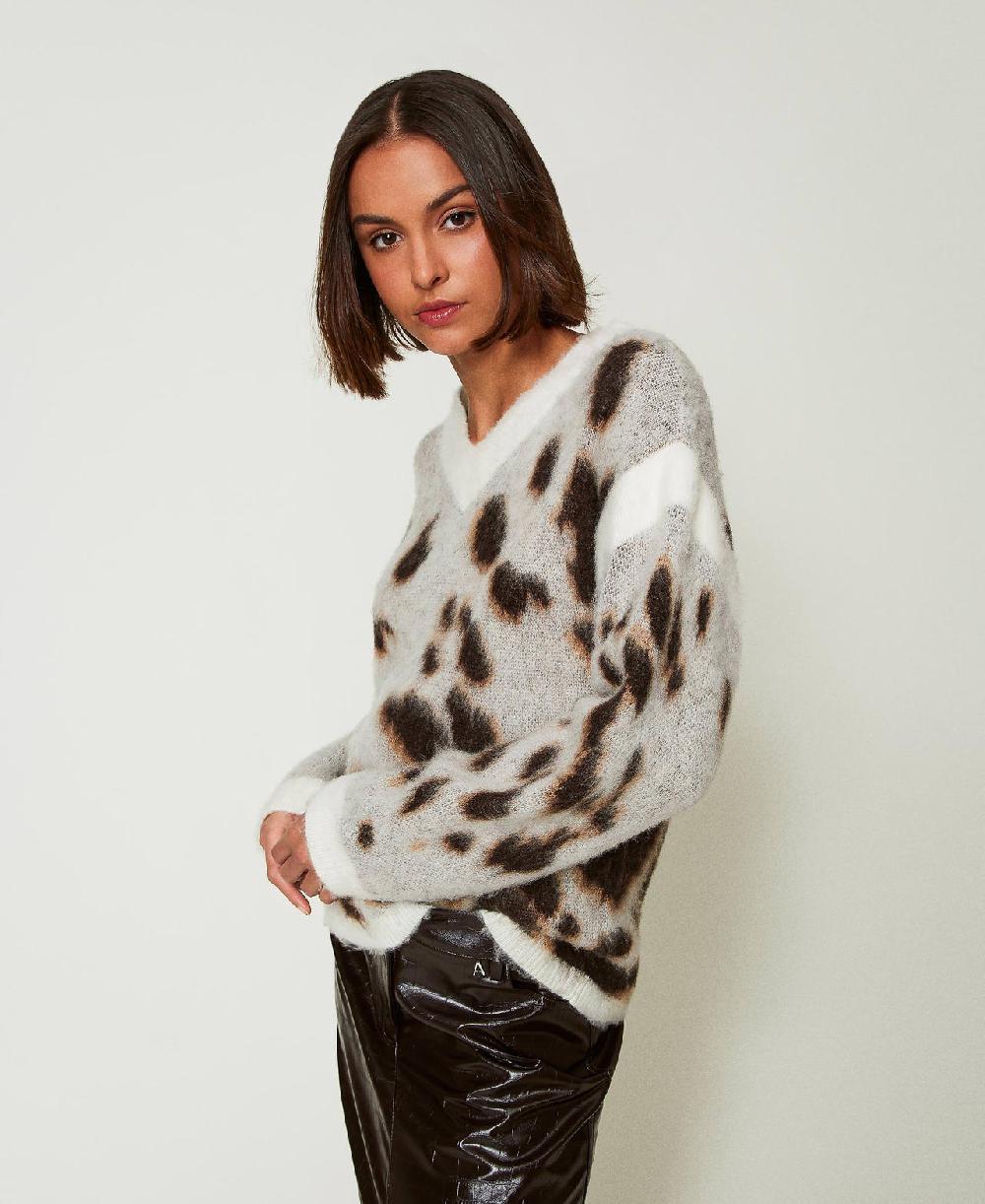 Scee by twin set Maglia jacquard animalier in misto lana Offerte