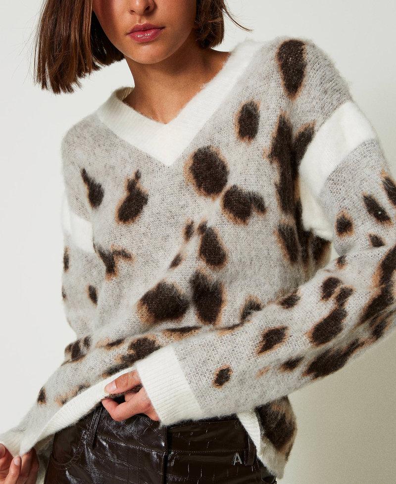 Scee by twin set Maglia jacquard animalier in misto lana Offerte