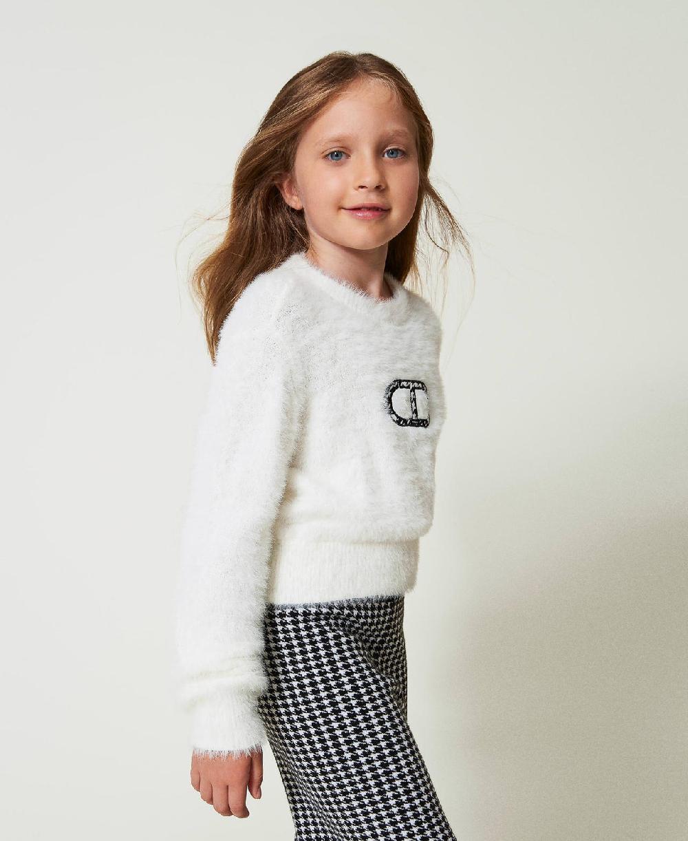 Scee by twin set Maglia effetto pelliccia con logo Oval T Soddisfazione Garantita