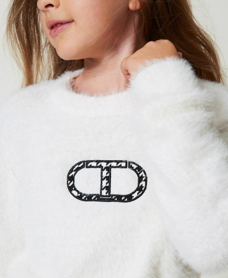 Scee by twin set Maglia effetto pelliccia con logo Oval T Soddisfazione Garantita