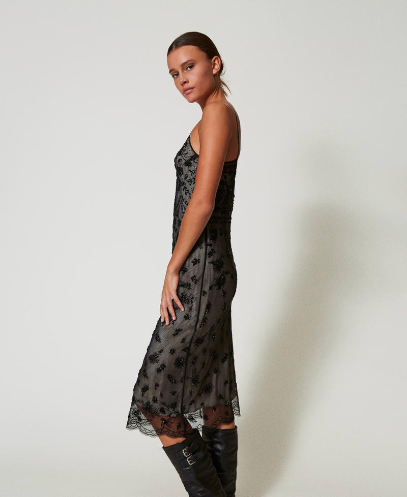 Scee by twin set Abito longuette in tulle con ricamo a mano Presa