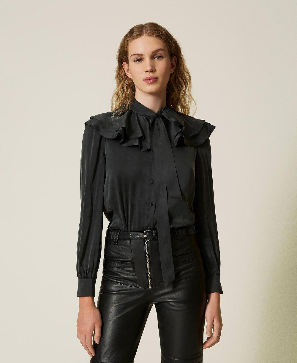 Scee by twin set Camicia in raso di seta con volant Offerte